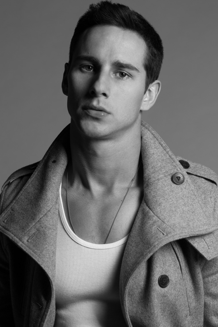 Kelly Blatz-Actor