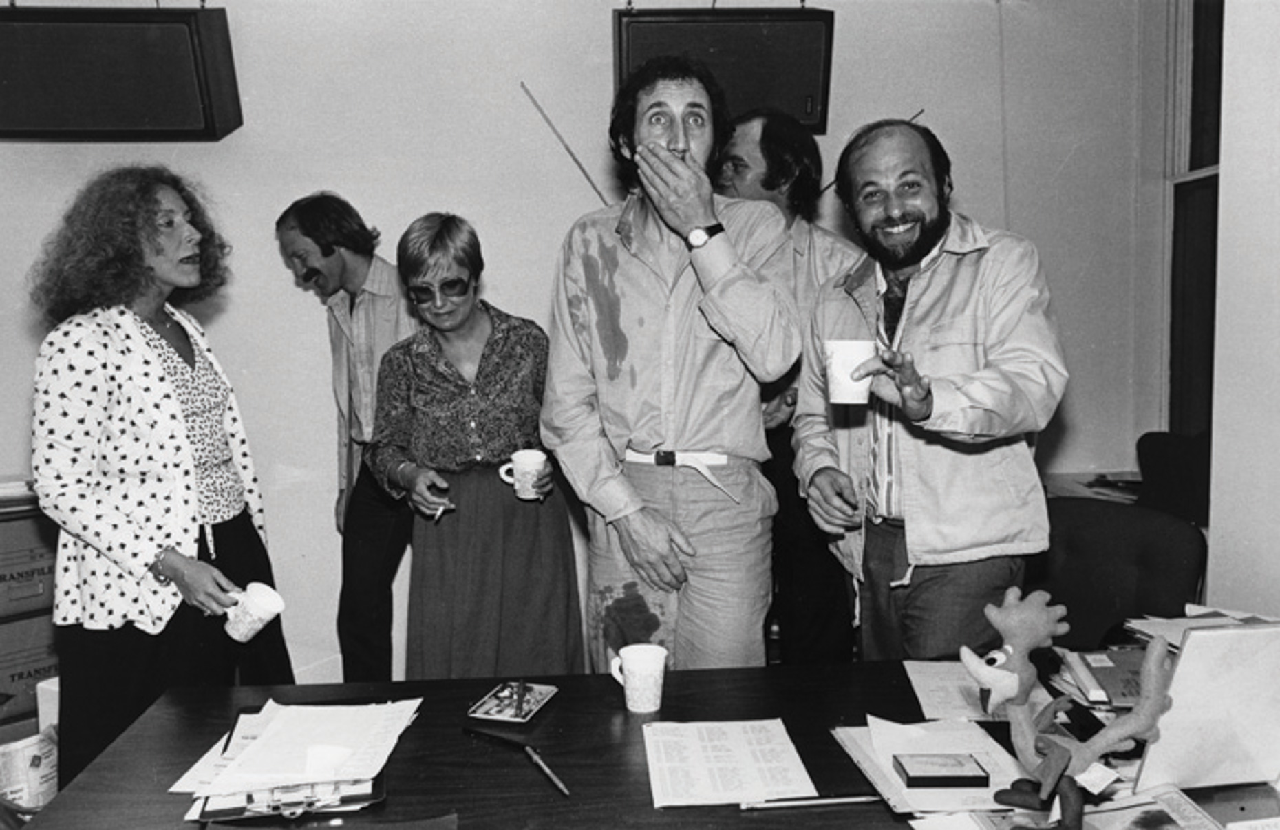  Pete Townsend & Doug Morris, Signing at ATCO Offices, 1980 [Lisa Tanner]_1
